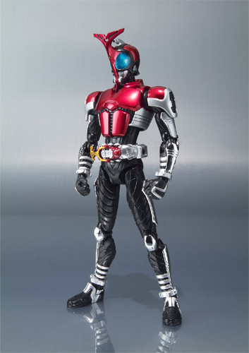 S.H.Figuarts 仮面ライダーカブト（2008年発売） 01