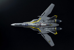 DX超合金 VF-25S メサイアバルキリー(オズマ・リー機) 05