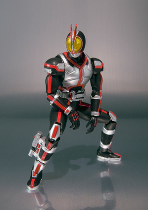 S.H.Figuarts 仮面ライダーファイズ 02