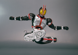 S.H.Figuarts 仮面ライダーファイズ 06