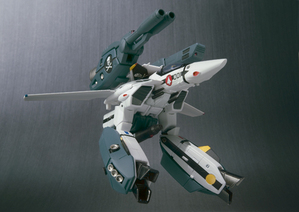 VF HI-METAL VF-1S ストライクバルキリー(ロイ・フォッカー機) 07